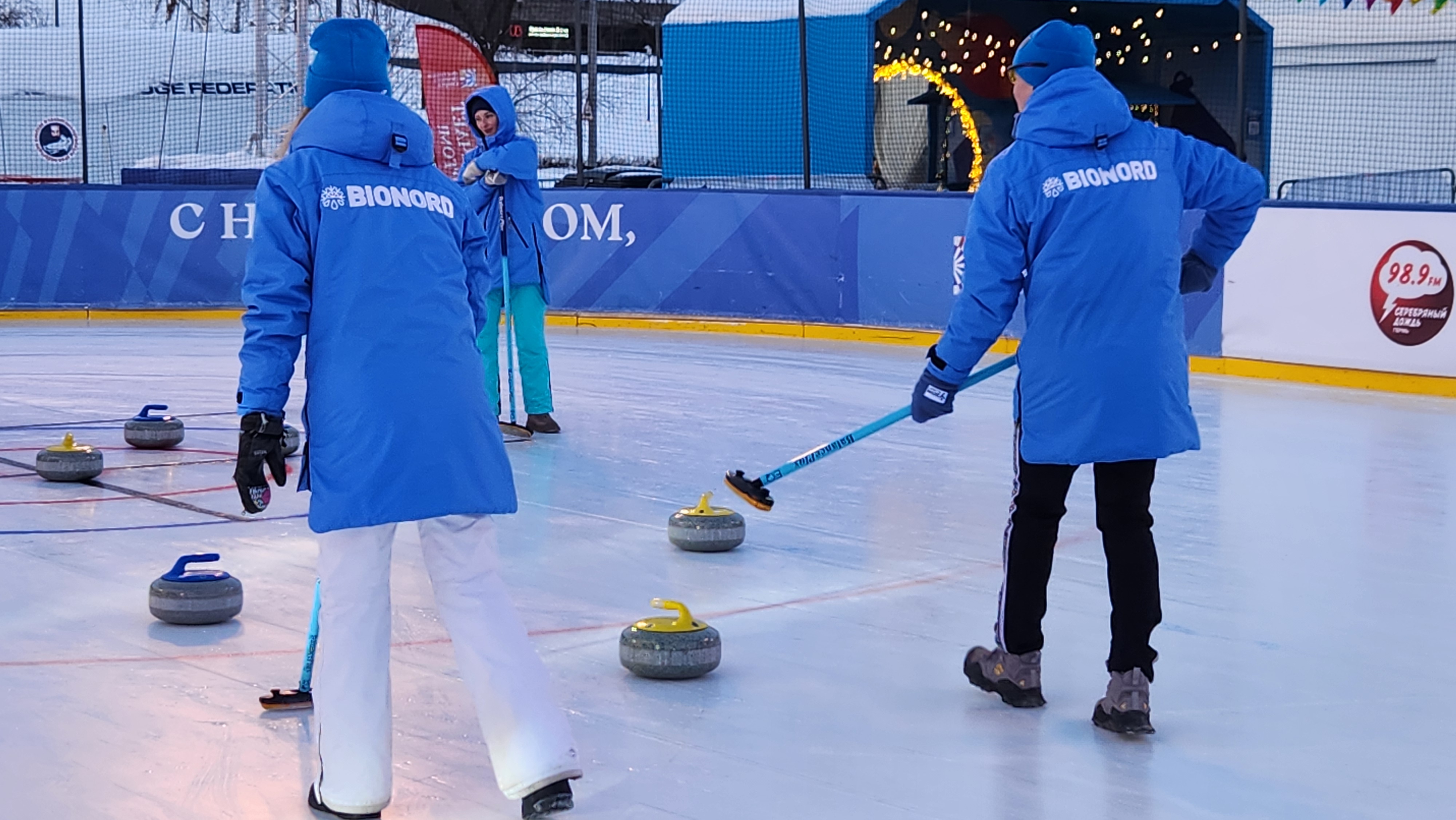УЗПМ одержал победу в товарищеском матче по керлингу на БионордКатке, рис. 3